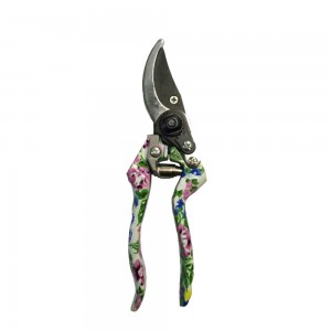 Bypass pruning shears